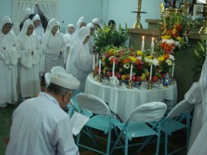 HỘI YẾN BÀN ĐÀO BAN TRAO BÍ PHÁP